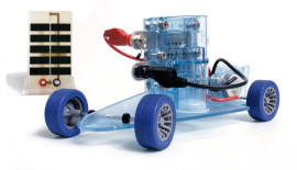 dr-fc_model-car_product-shot_with-fuel-cell-and-pv-module_20160216151034